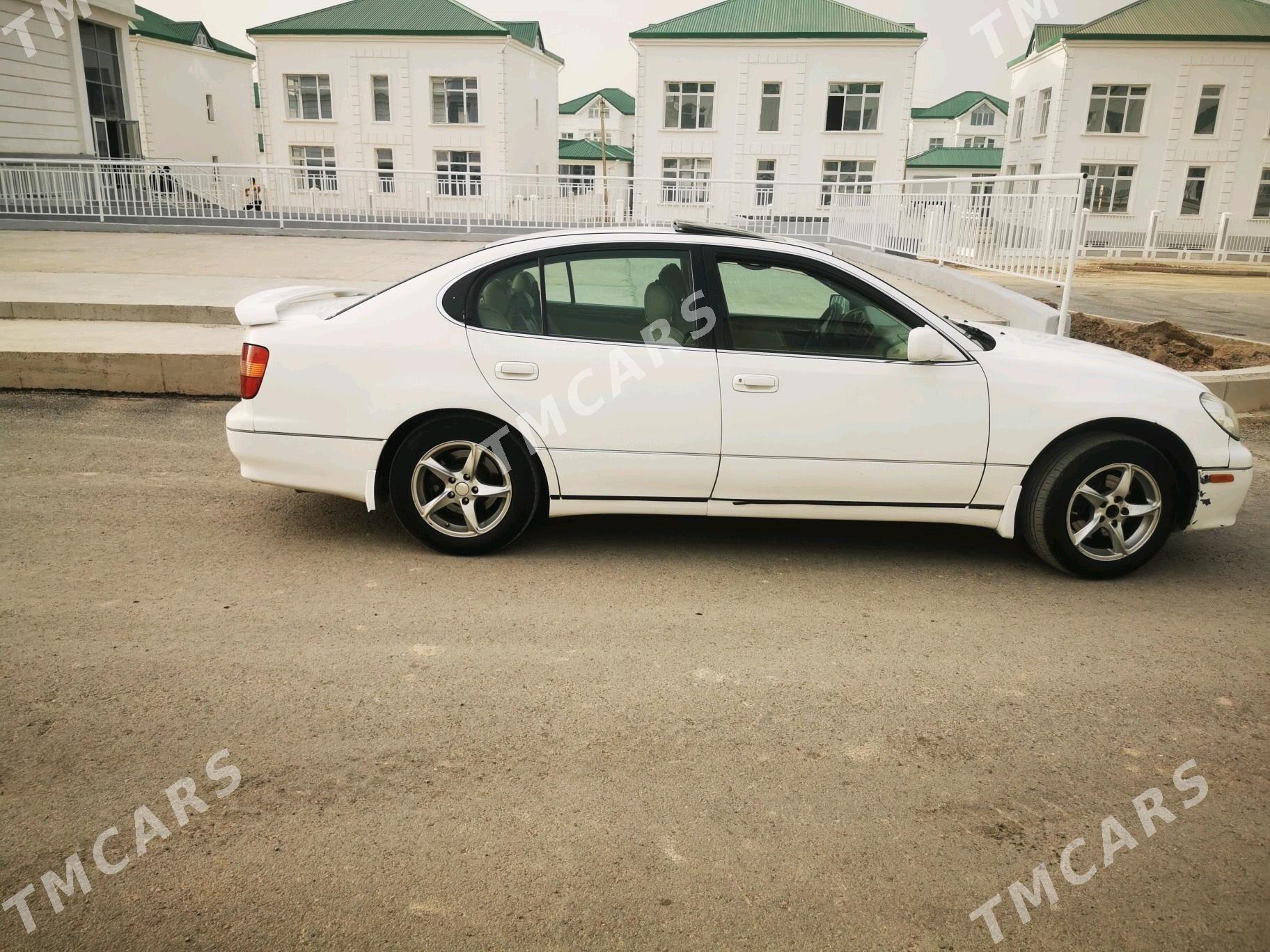 Lexus GS 300 2000 - 88 000 TMT - Köşi - img 3