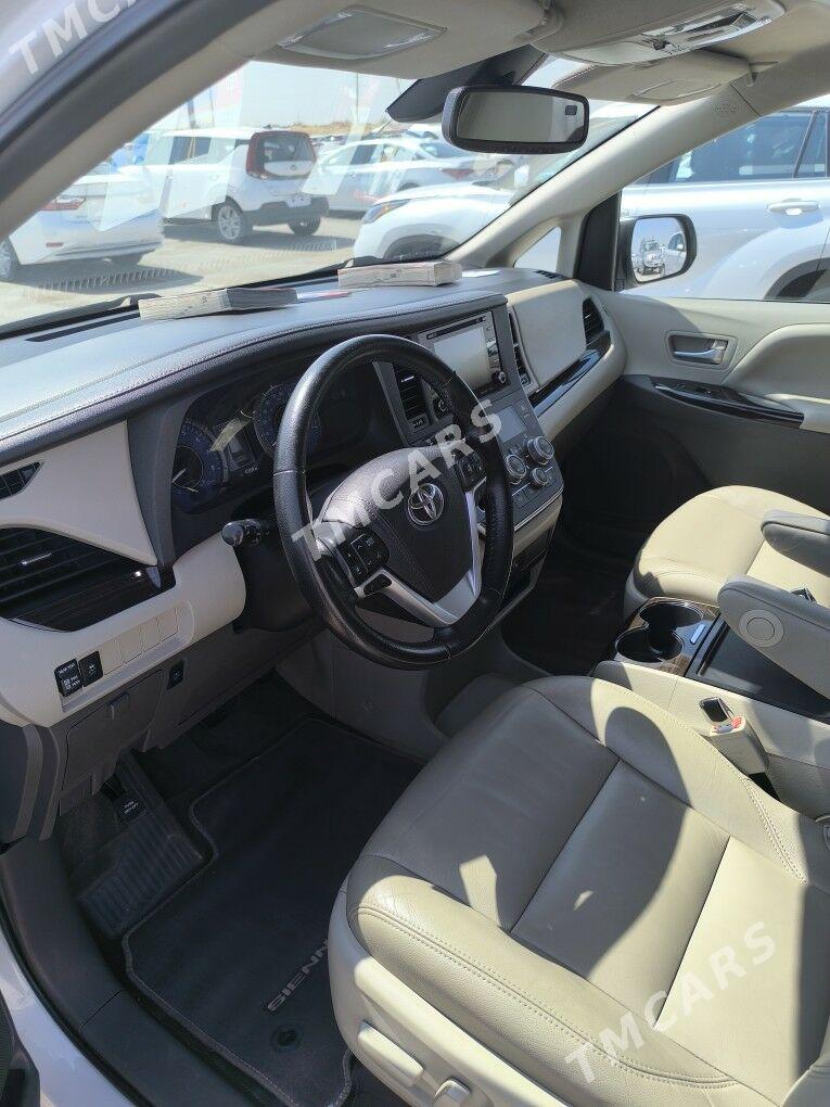 Toyota Sienna 2019 - 565 000 TMT - Aşgabat - img 5