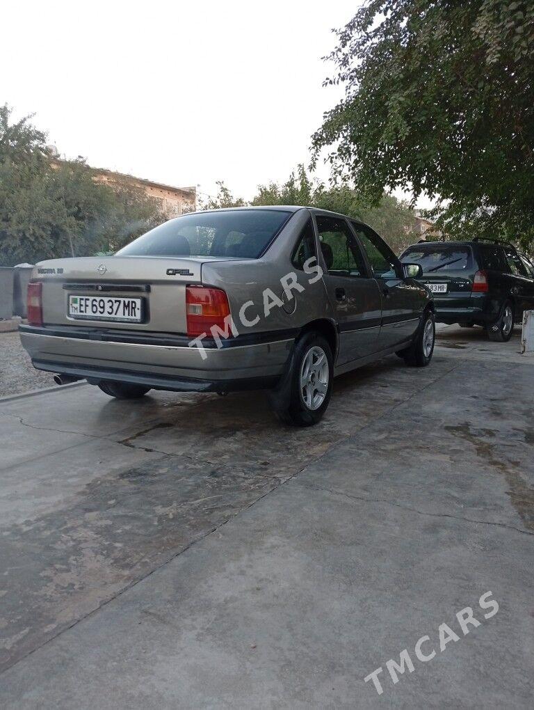 Opel Vectra 1992 - 45 000 TMT - Мары - img 3
