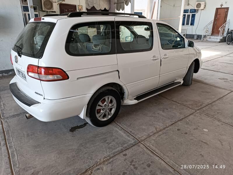 Toyota Sienna 2002 - 160 000 TMT - Теджен - img 6