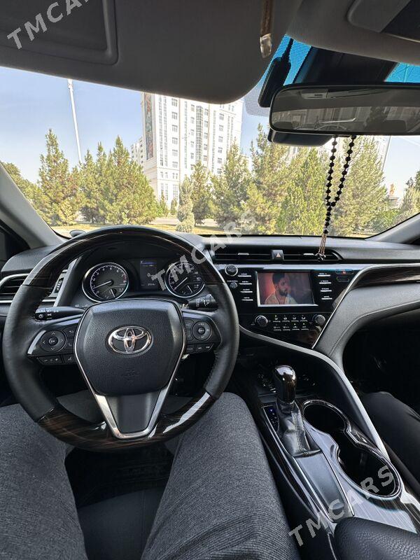 Toyota Camry 2018 - 296 000 TMT - Aşgabat - img 8