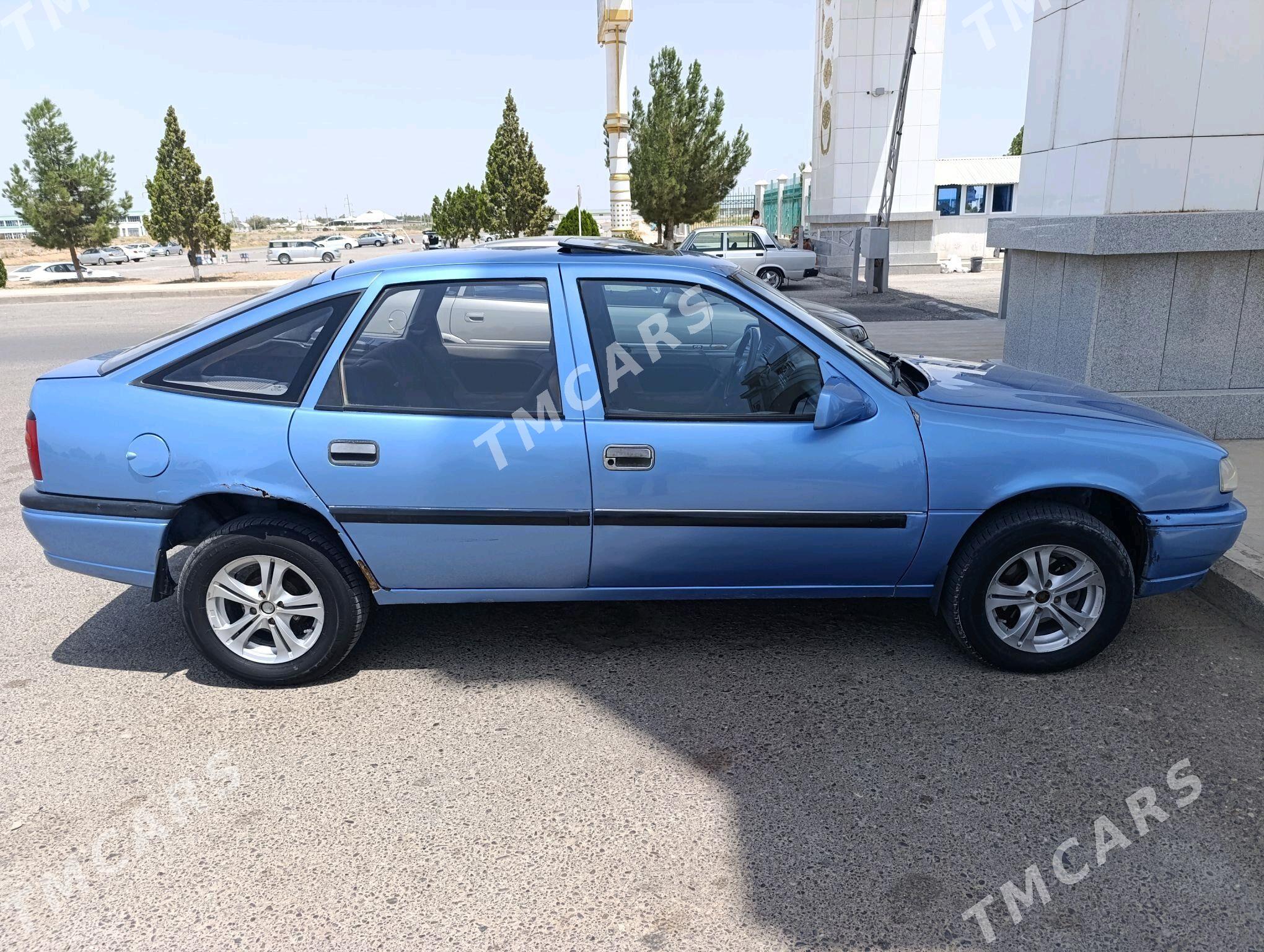 Opel Vectra 1993 - 32 000 TMT - Sakarçäge - img 6