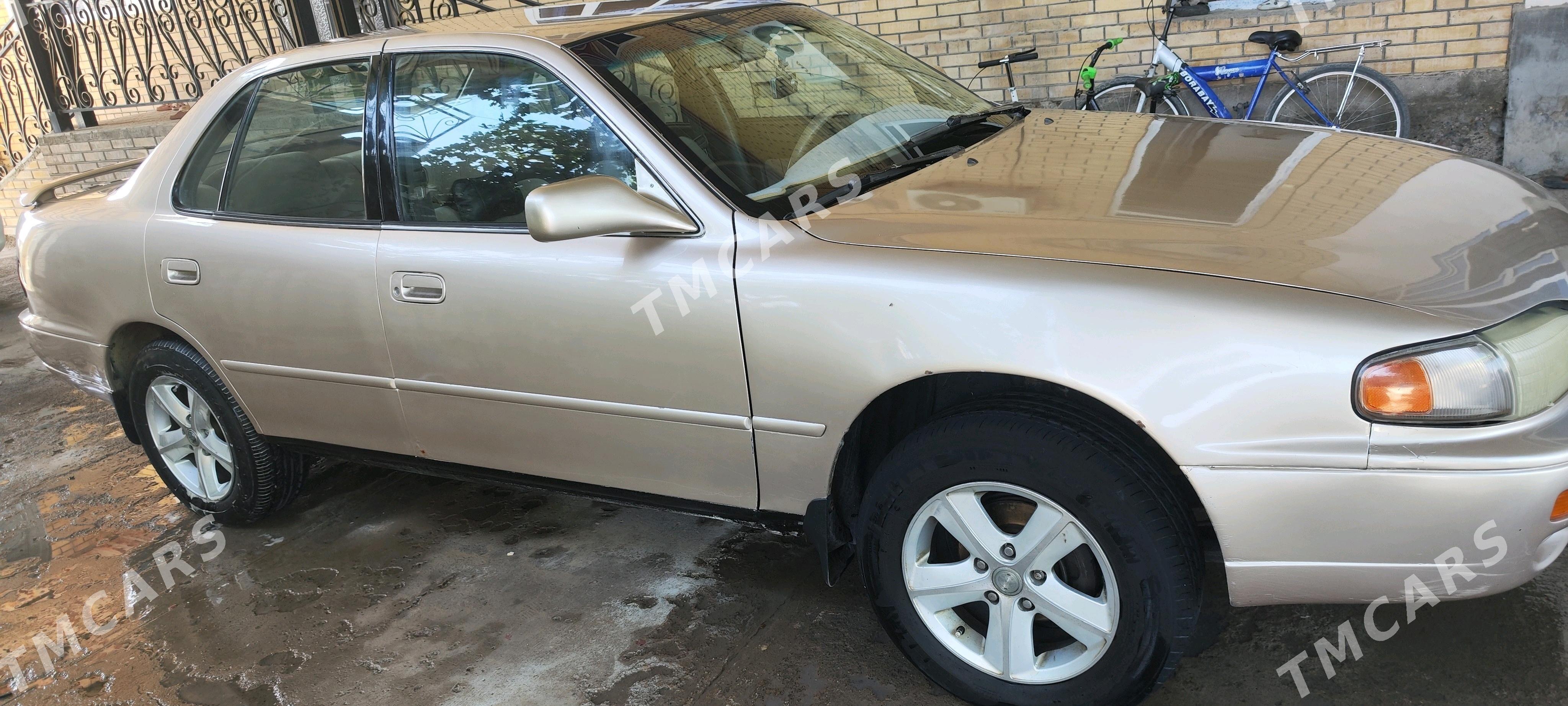 Toyota Camry 1995 - 80 000 TMT - Байрамали - img 3
