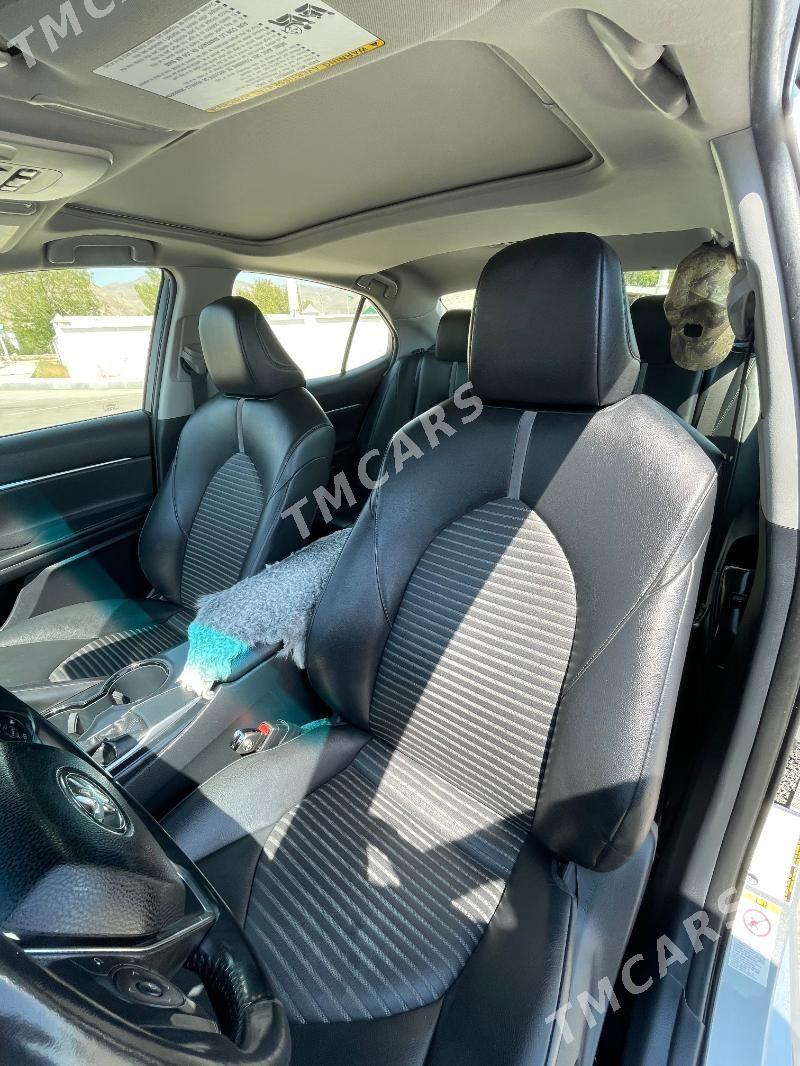 Toyota Camry 2018 - 290 000 TMT - Балканабат - img 5