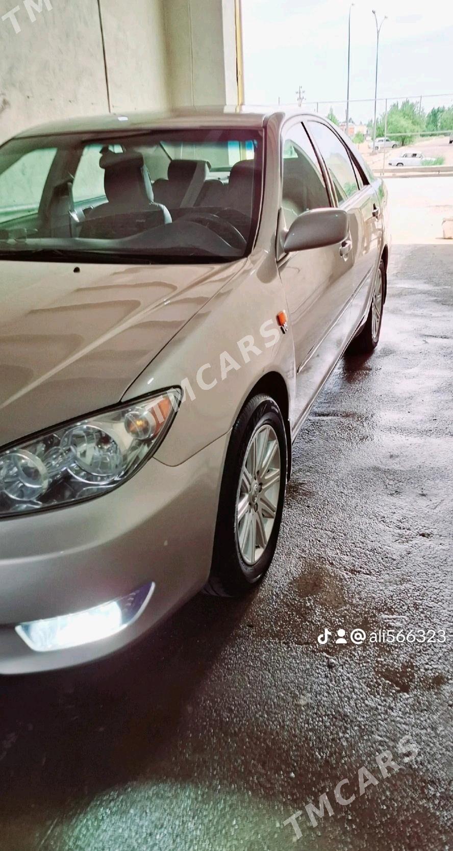 Toyota Camry 2003 - 170 000 TMT - Dänew - img 5
