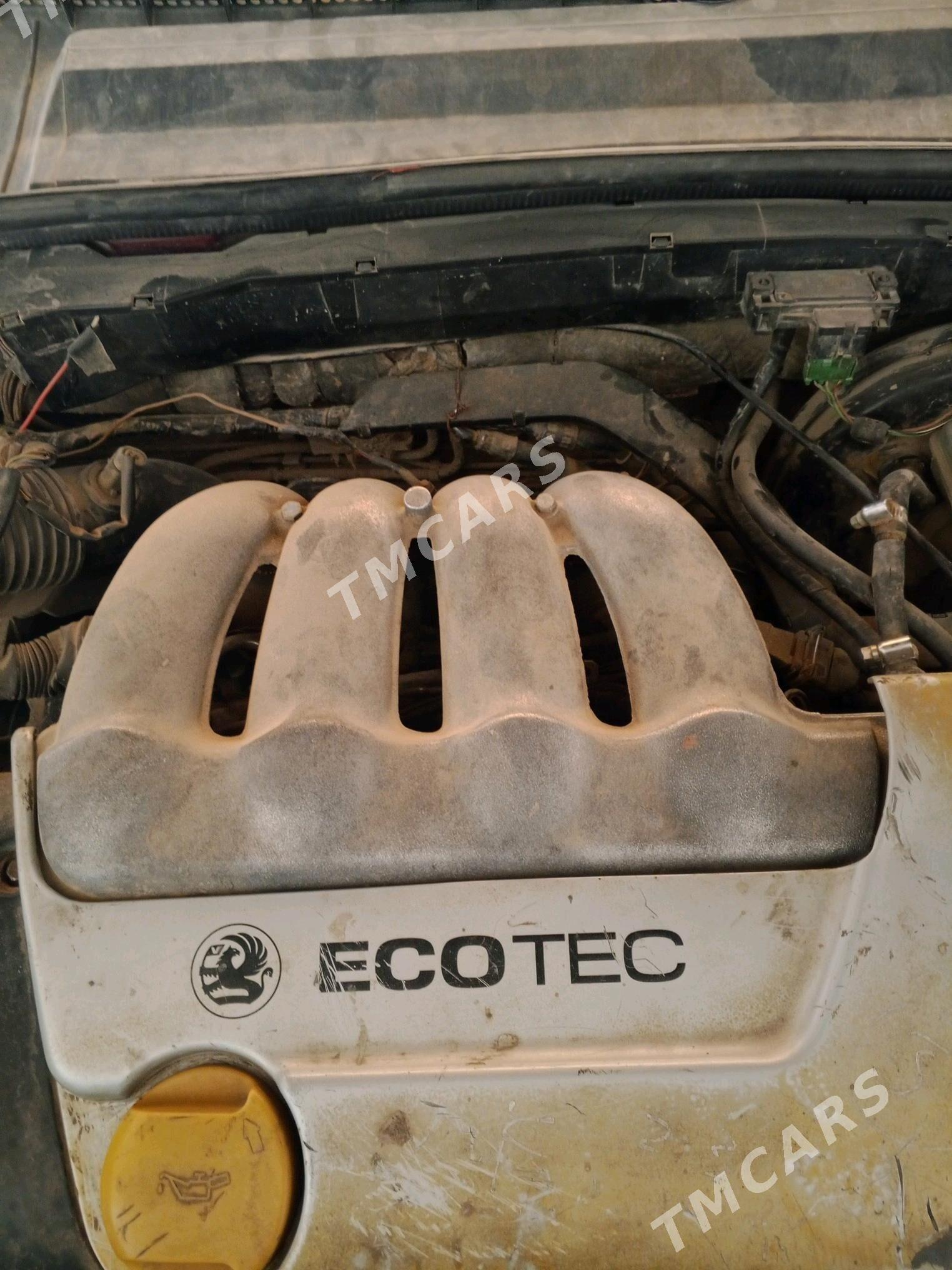 Opel Vectra 1996 - 55 000 TMT - Гурбансолтан Едже - img 2