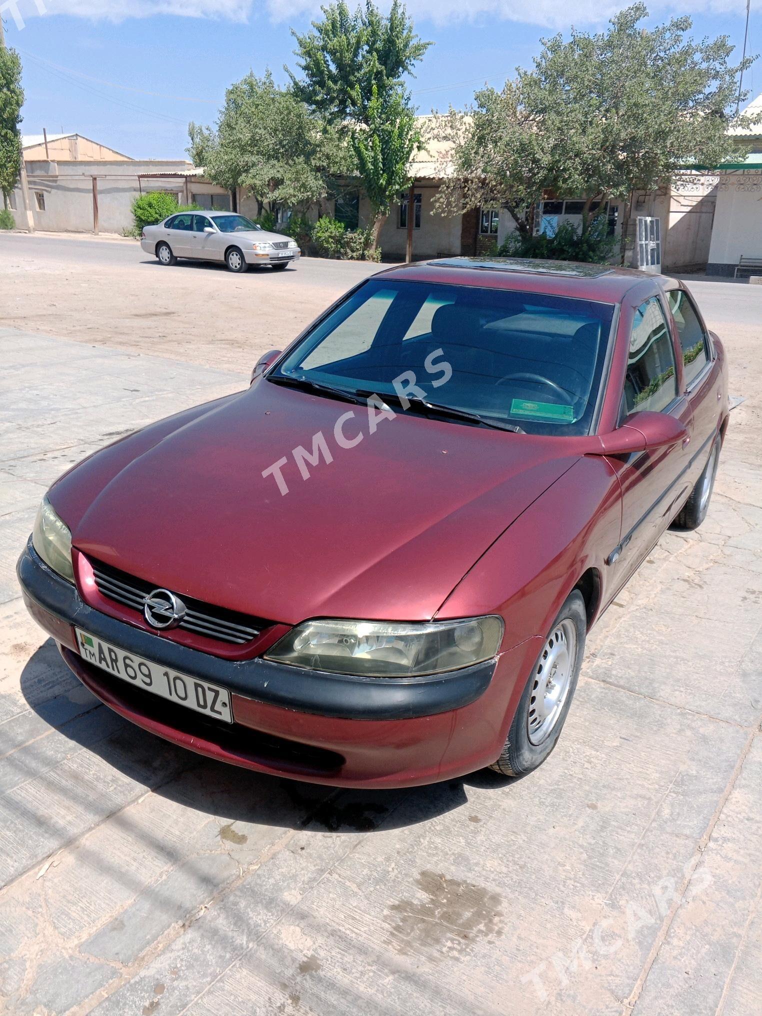 Opel Vectra 1996 - 55 000 TMT - Гурбансолтан Едже - img 4
