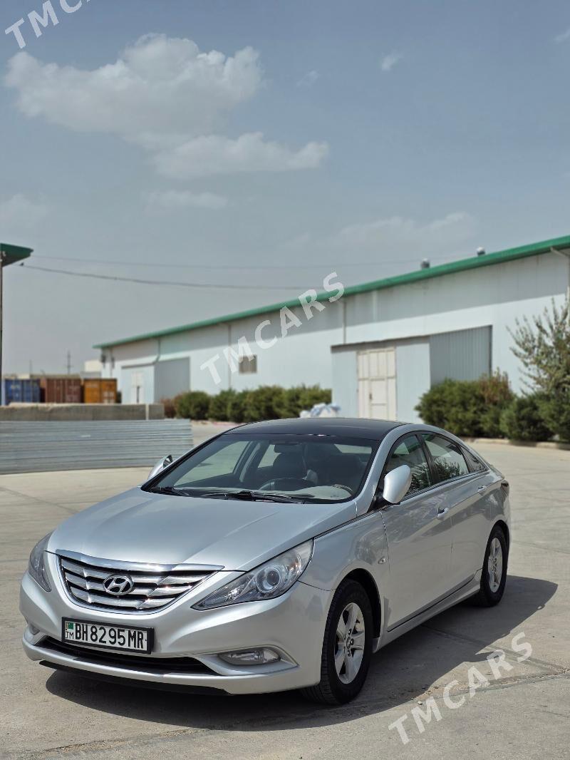 Hyundai Elantra 2011 - 130 000 TMT - Мары - img 7