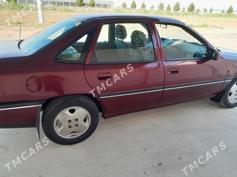 Opel Vectra 1990 - 40 000 TMT - Мары - img 5