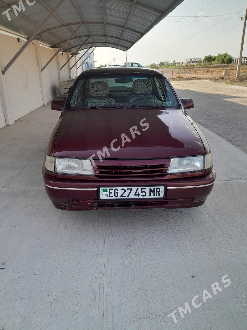 Opel Vectra 1990 - 40 000 TMT - Мары - img 3