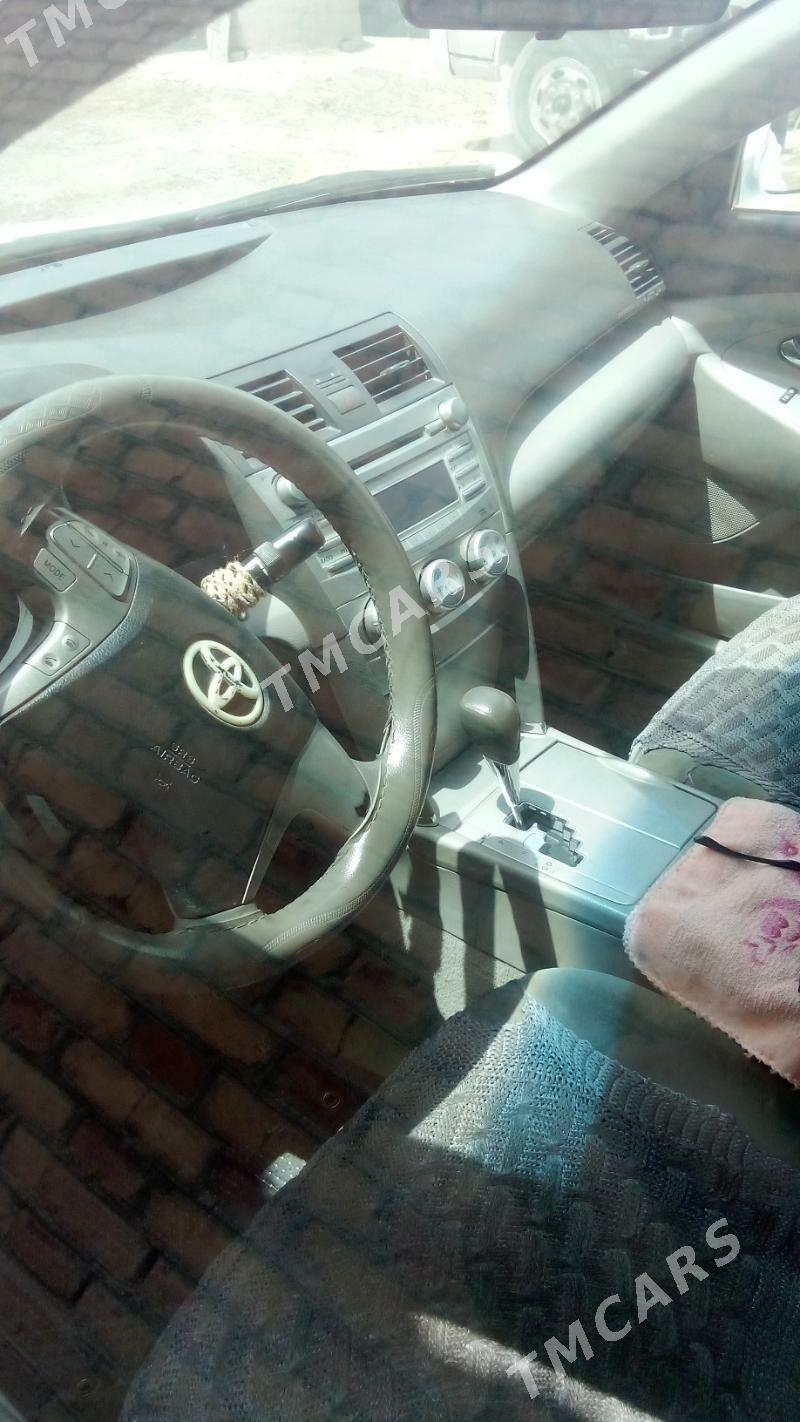 Toyota Camry 2010 - 200 000 TMT - Сакарчага - img 6