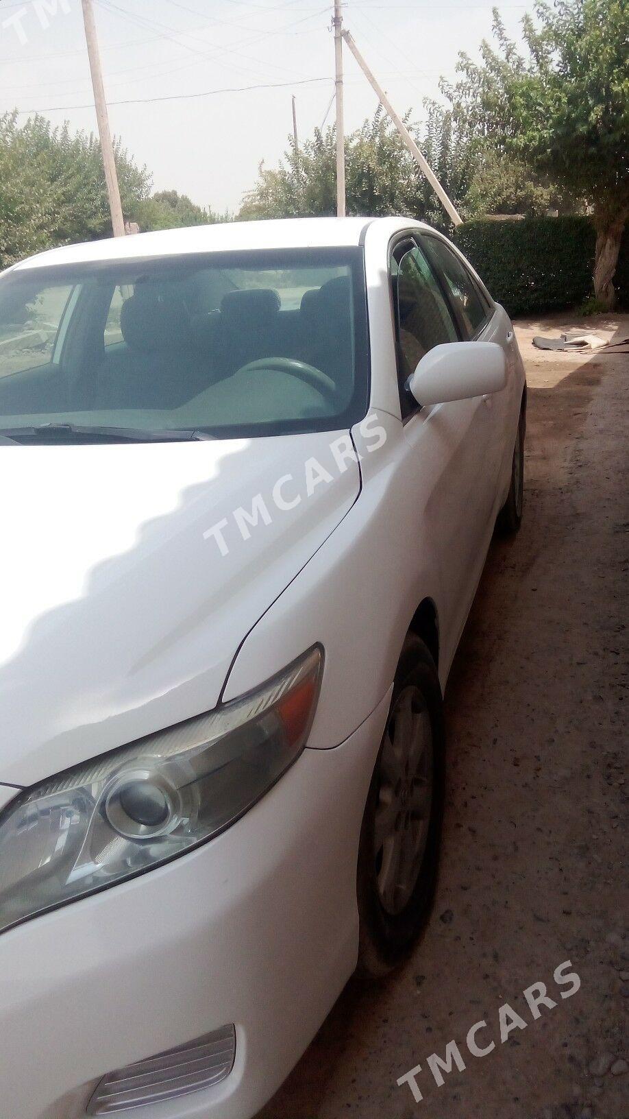 Toyota Camry 2010 - 200 000 TMT - Сакарчага - img 5