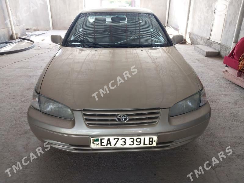 Toyota Camry 1997 - 110 000 TMT - Койтендаг - img 4