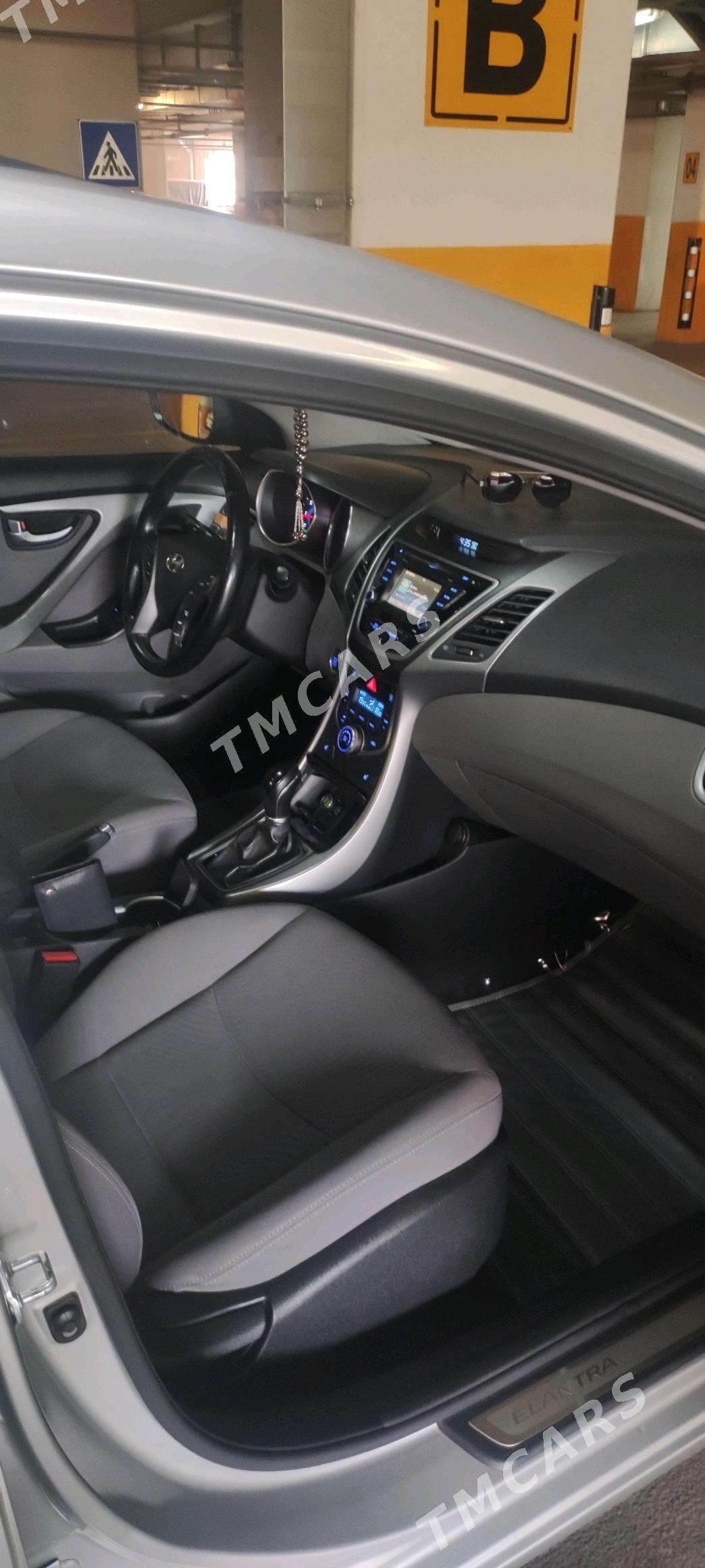 Hyundai Elantra 2014 - 170 000 TMT - Мир 2 - img 3
