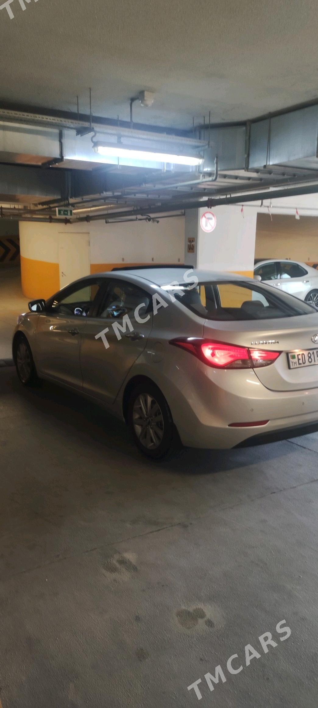Hyundai Elantra 2014 - 170 000 TMT - Мир 2 - img 6