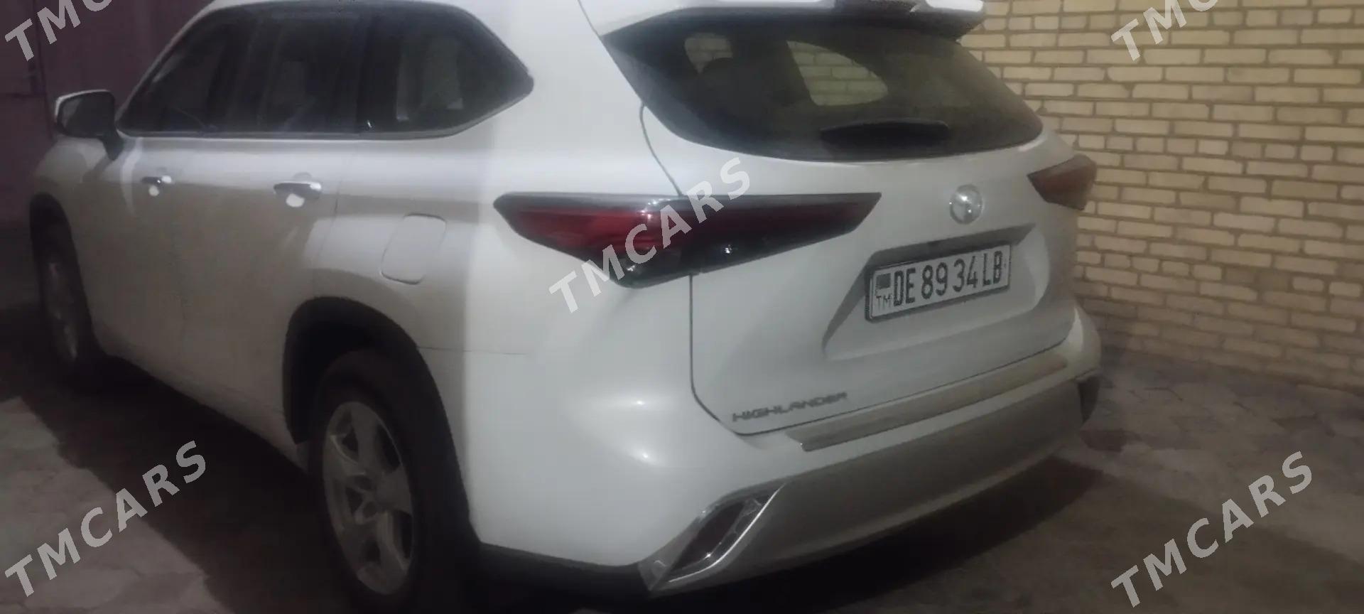 Toyota Highlander 2022 - 450 000 TMT - Керки - img 2