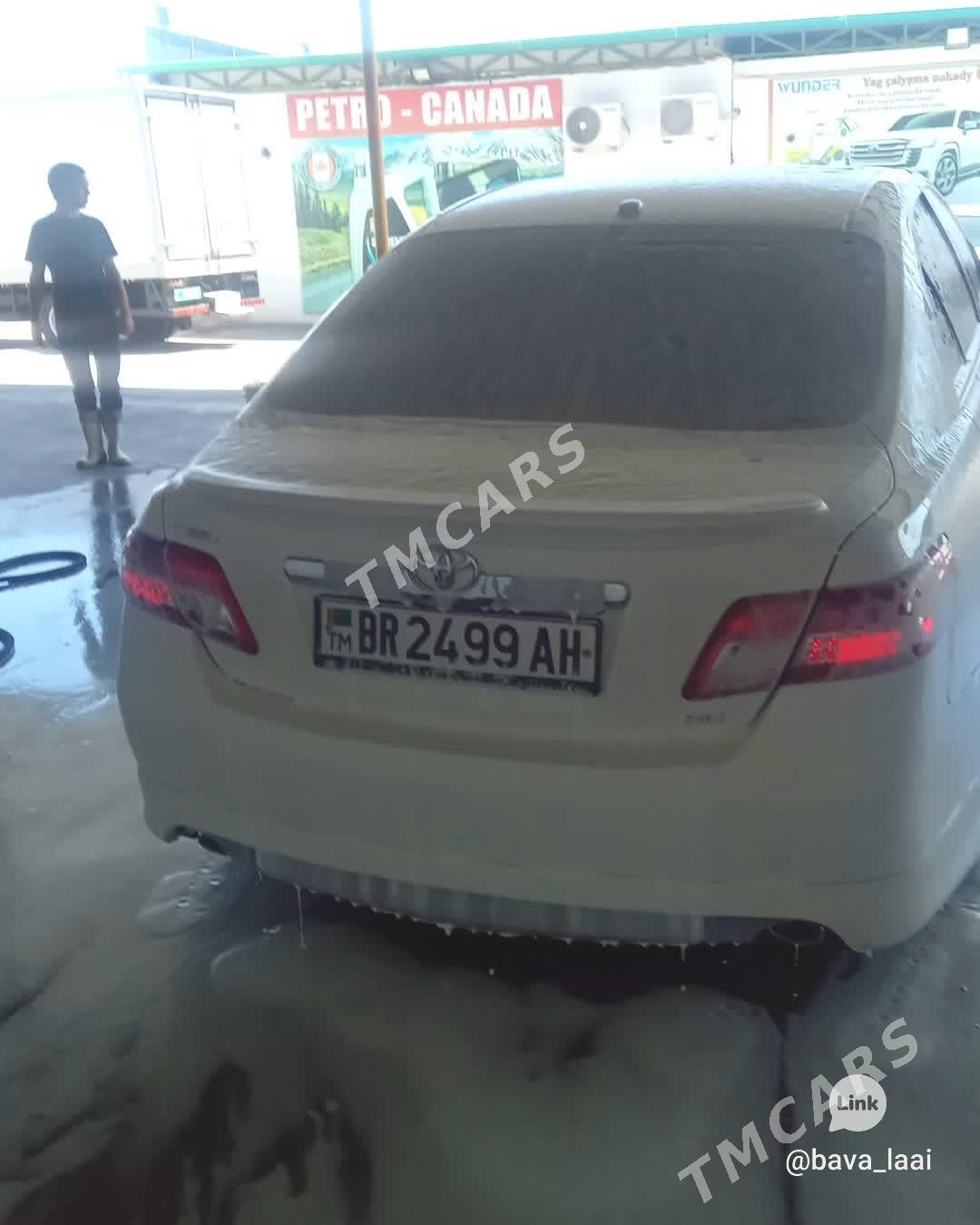 Toyota Camry 2011 - 240 000 TMT - Теджен - img 3