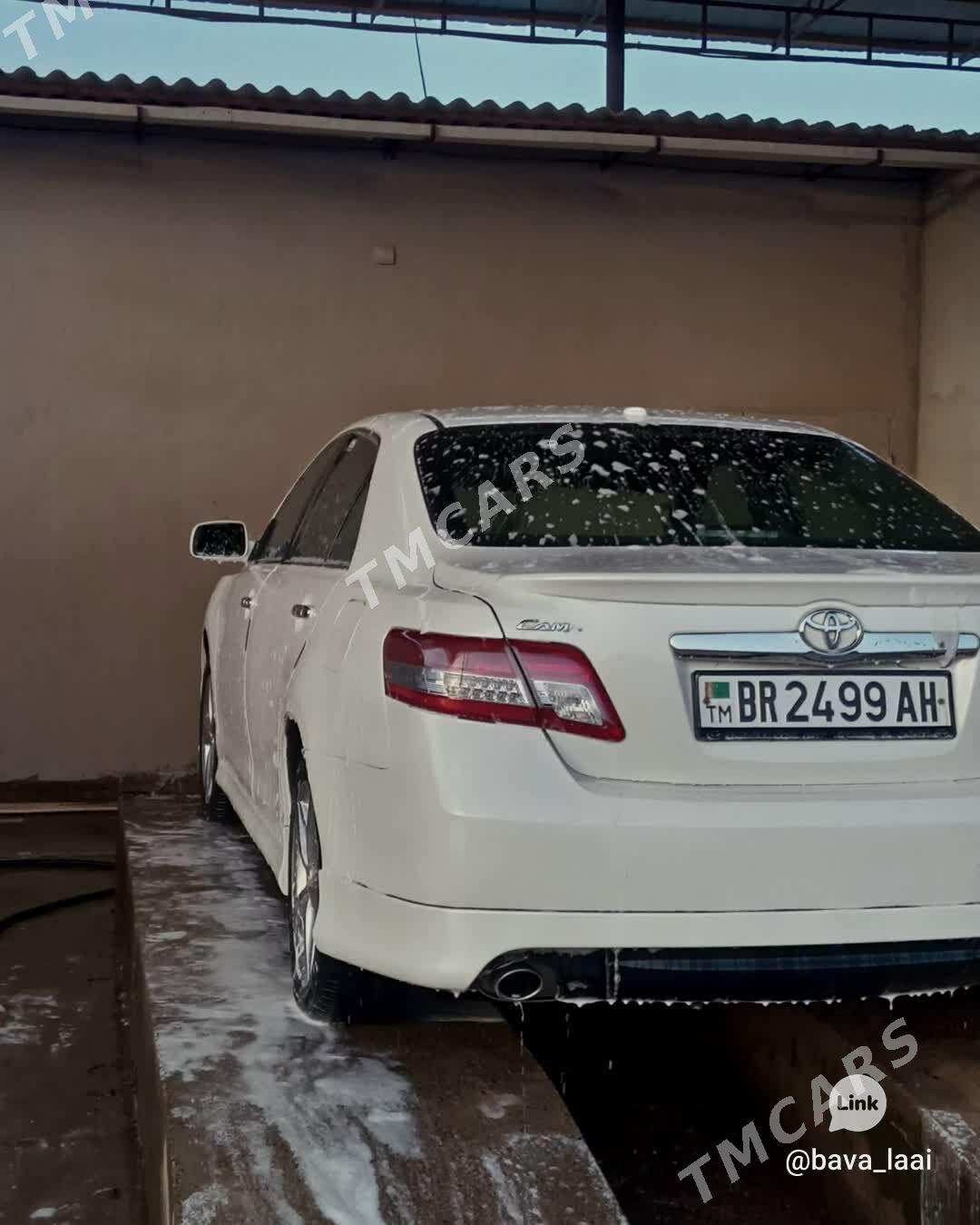 Toyota Camry 2011 - 240 000 TMT - Теджен - img 7