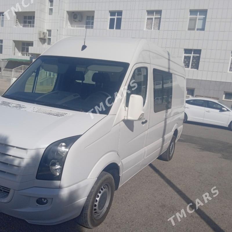 Volkswagen Crafter 2015 - 294 000 TMT - Ашхабад - img 2