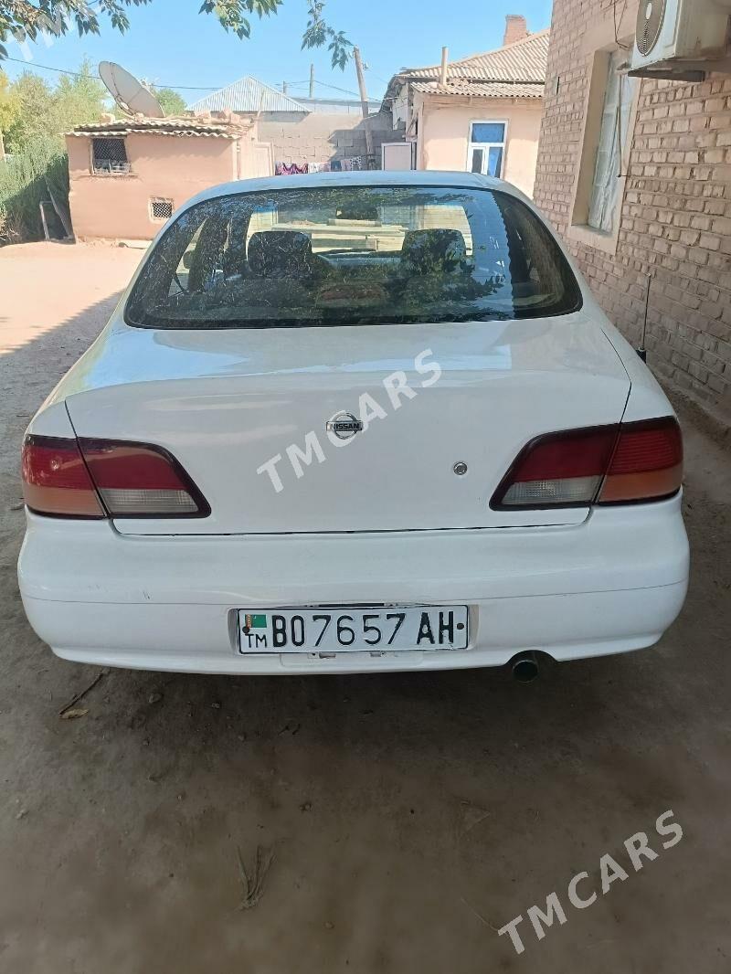 Nissan Maxima 1999 - 70 000 TMT - Бабадайхан - img 2