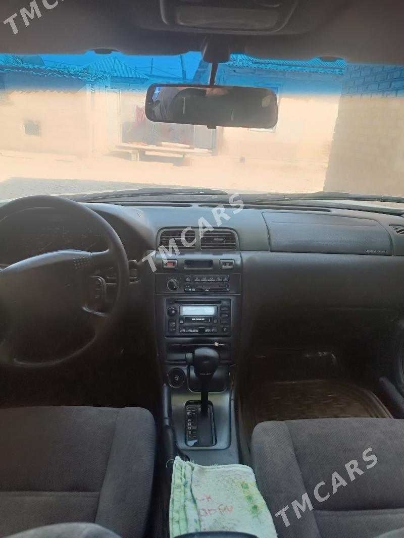 Nissan Maxima 1999 - 70 000 TMT - Бабадайхан - img 8