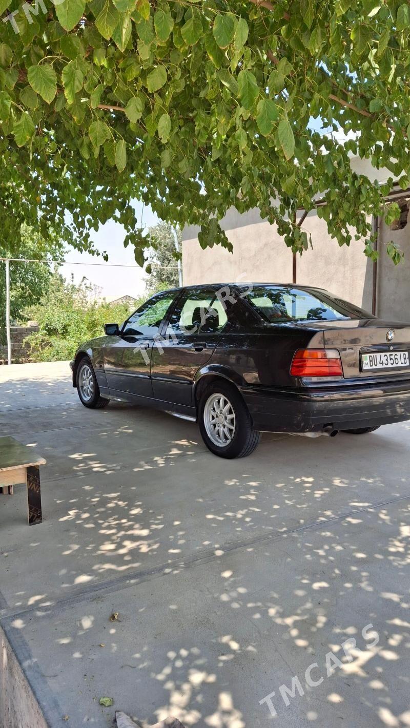 BMW 320 1993 - 40 000 TMT - Magdanly - img 7