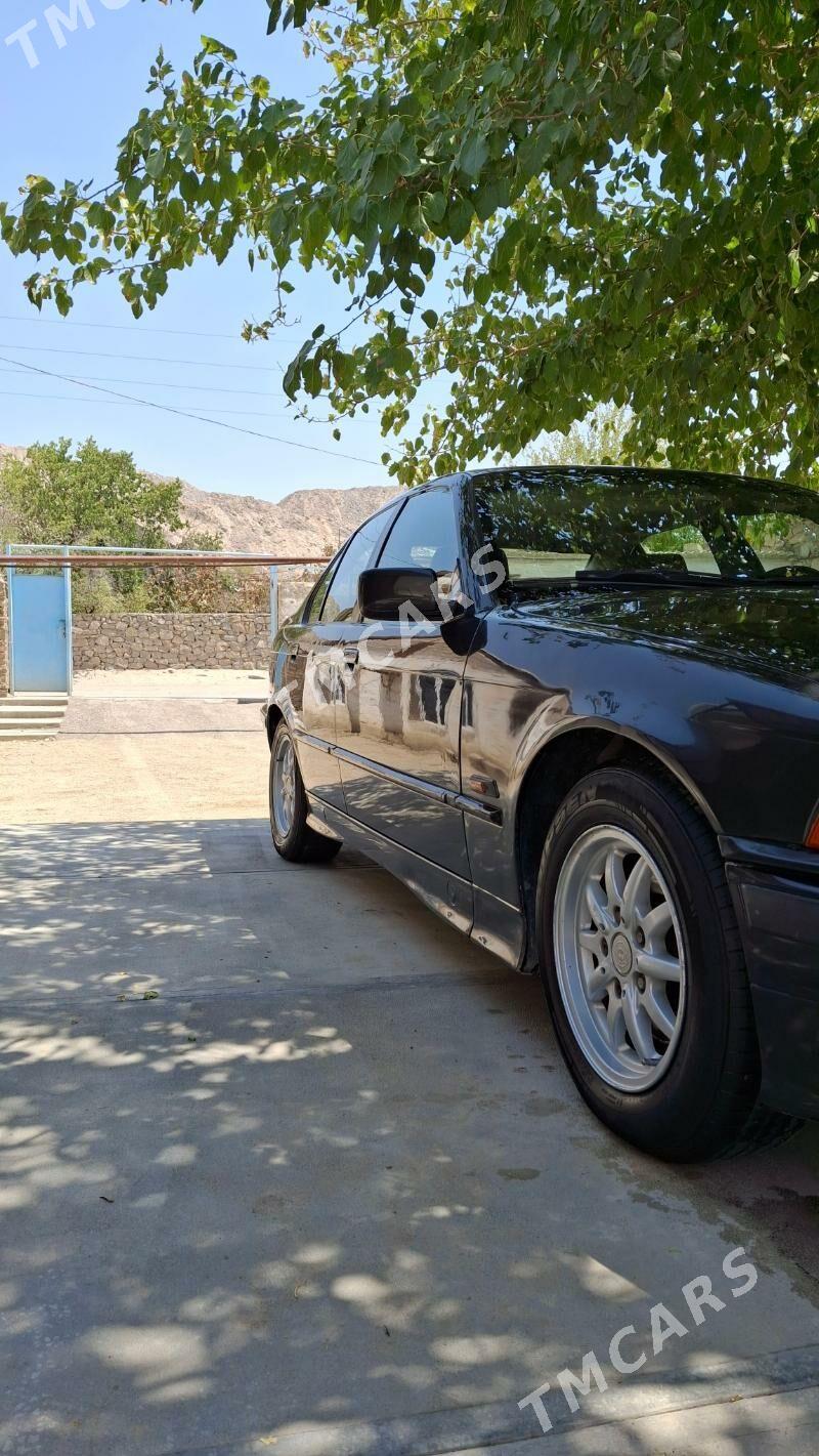 BMW 320 1993 - 40 000 TMT - Magdanly - img 4