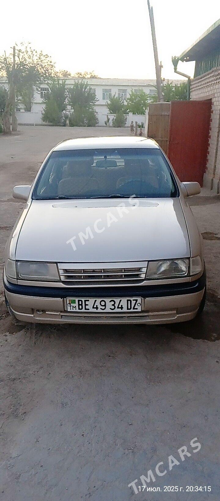 Opel Vectra 1990 - 35 000 TMT - Гурбансолтан Едже - img 7