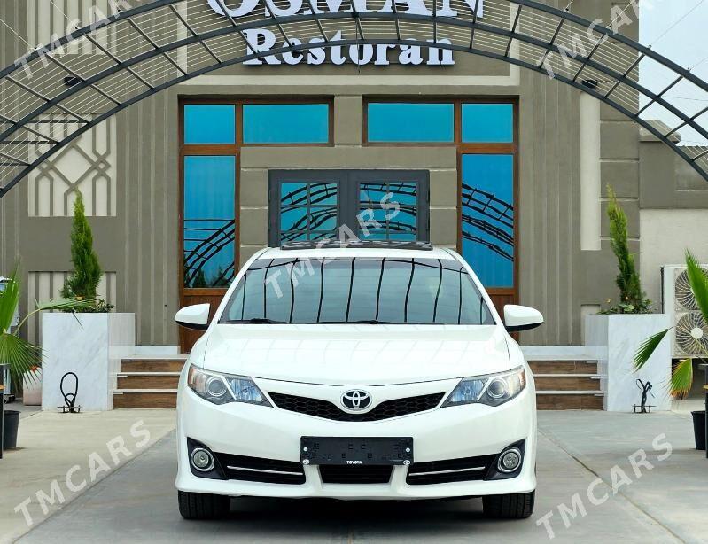 Toyota Camry 2012 - 262 000 TMT - Дашогуз - img 3