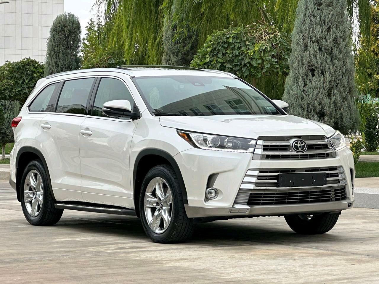 Toyota Highlander 2018 - 518 000 TMT - Aşgabat - img 1