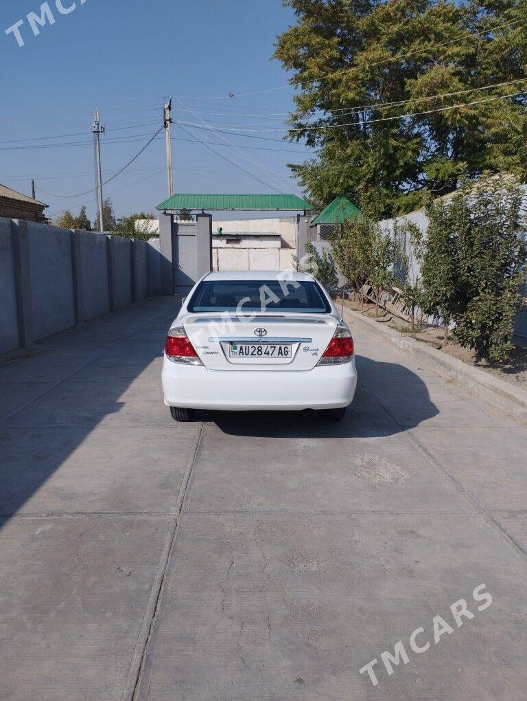Toyota Camry 2004 - 160 000 TMT - Ялкым - img 5