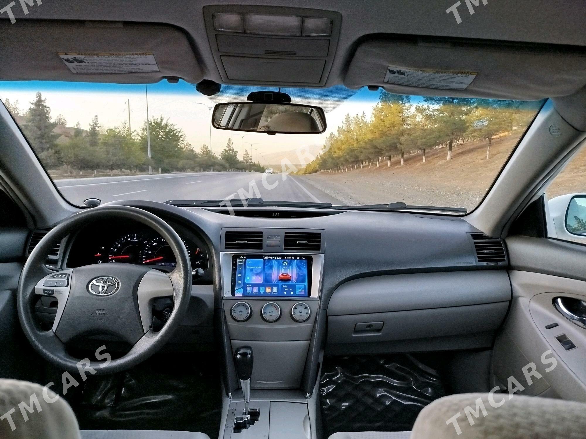 Toyota Camry 2011 - 165 000 TMT - Багир - img 2