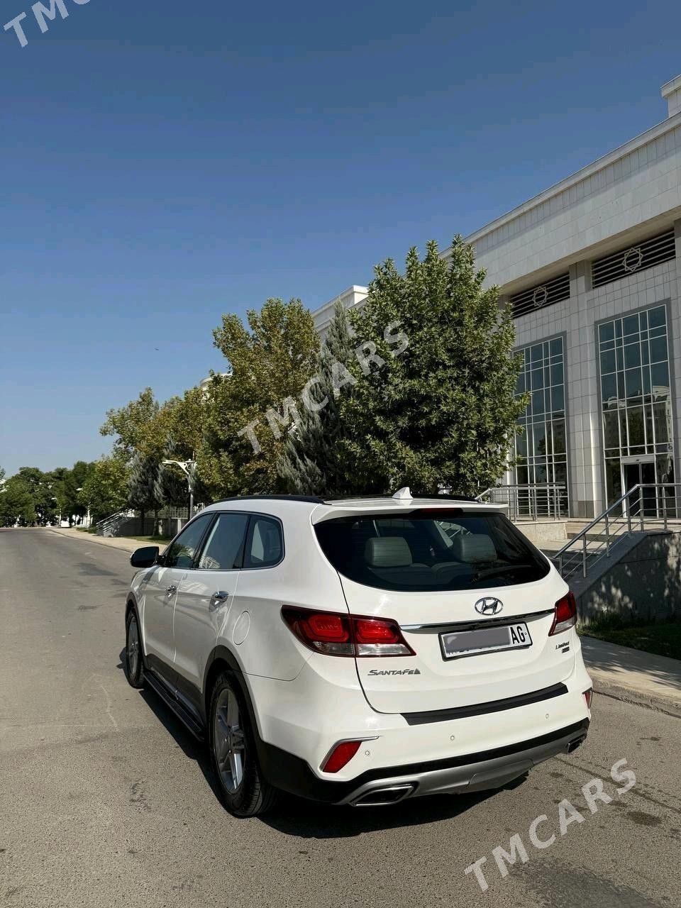 Hyundai Santa Fe 2017 - 275 000 TMT - Ашхабад - img 3