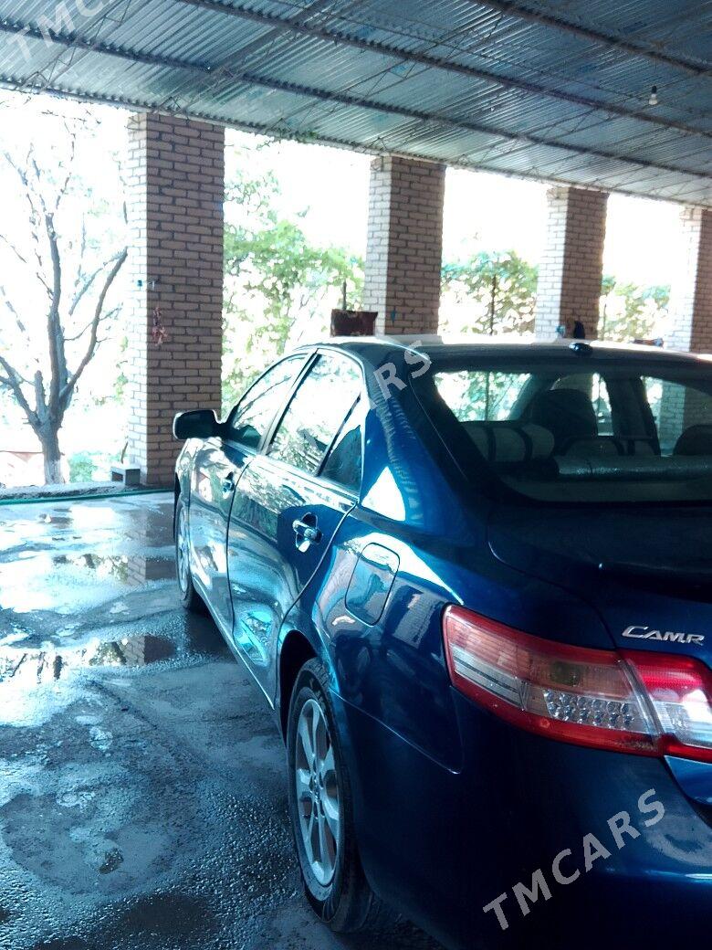 Toyota Camry 2010 - 165 000 TMT - Дянев - img 5