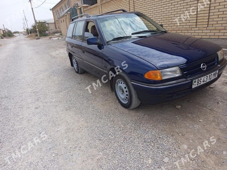 Opel Astra 1991 - 35 000 TMT - Mary - img 7