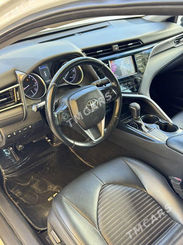 Toyota Camry 2018 - 275 000 TMT - Мары - img 6