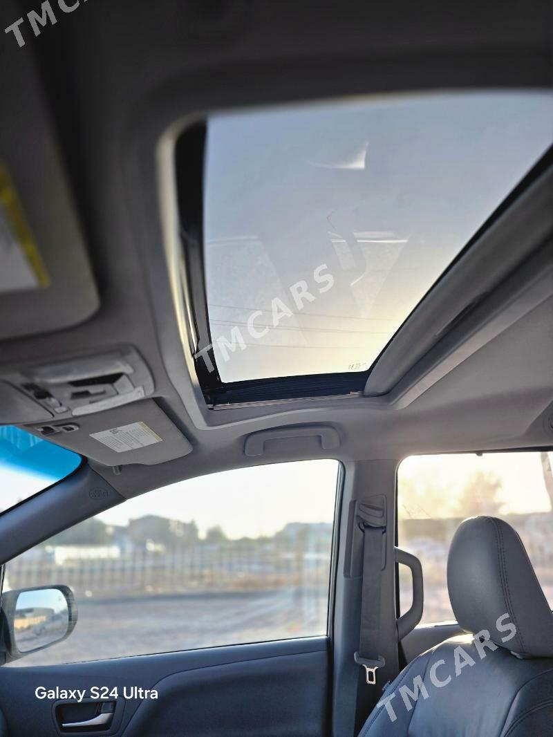 Toyota Sienna 2020 - 500 000 TMT - Теджен - img 7