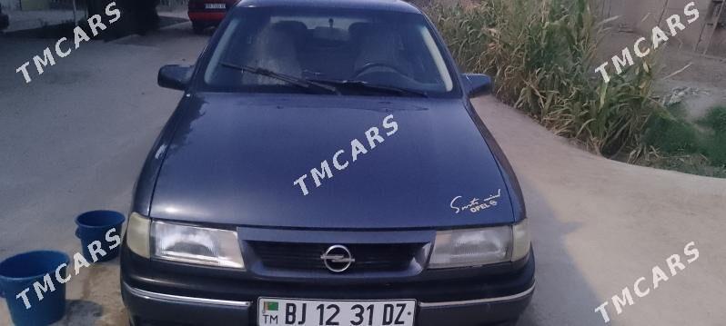Opel Astra 1995 - 40 000 TMT - Гурбансолтан Едже - img 2