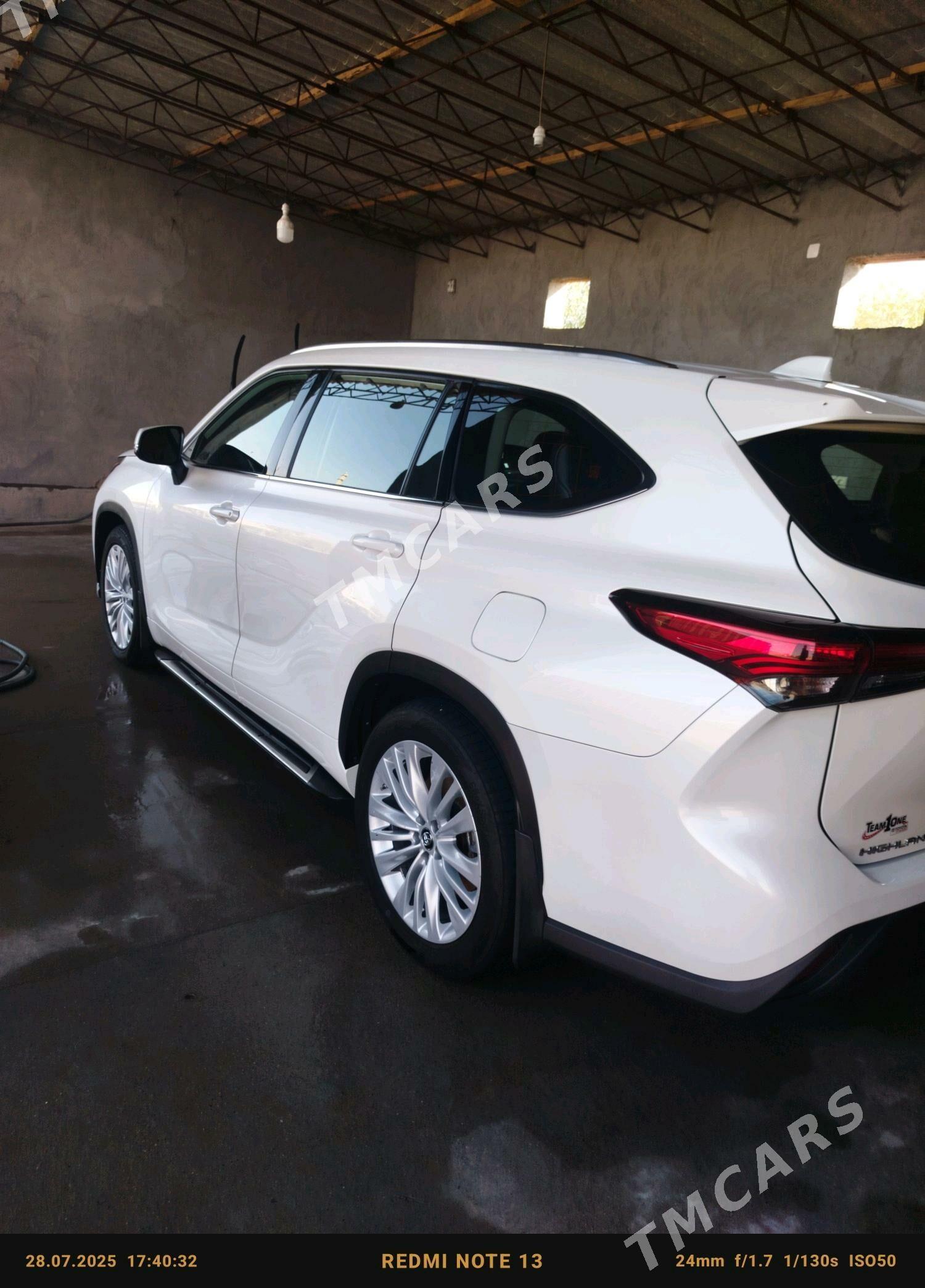 Toyota Highlander 2021 - 650 000 TMT - Tejen - img 2