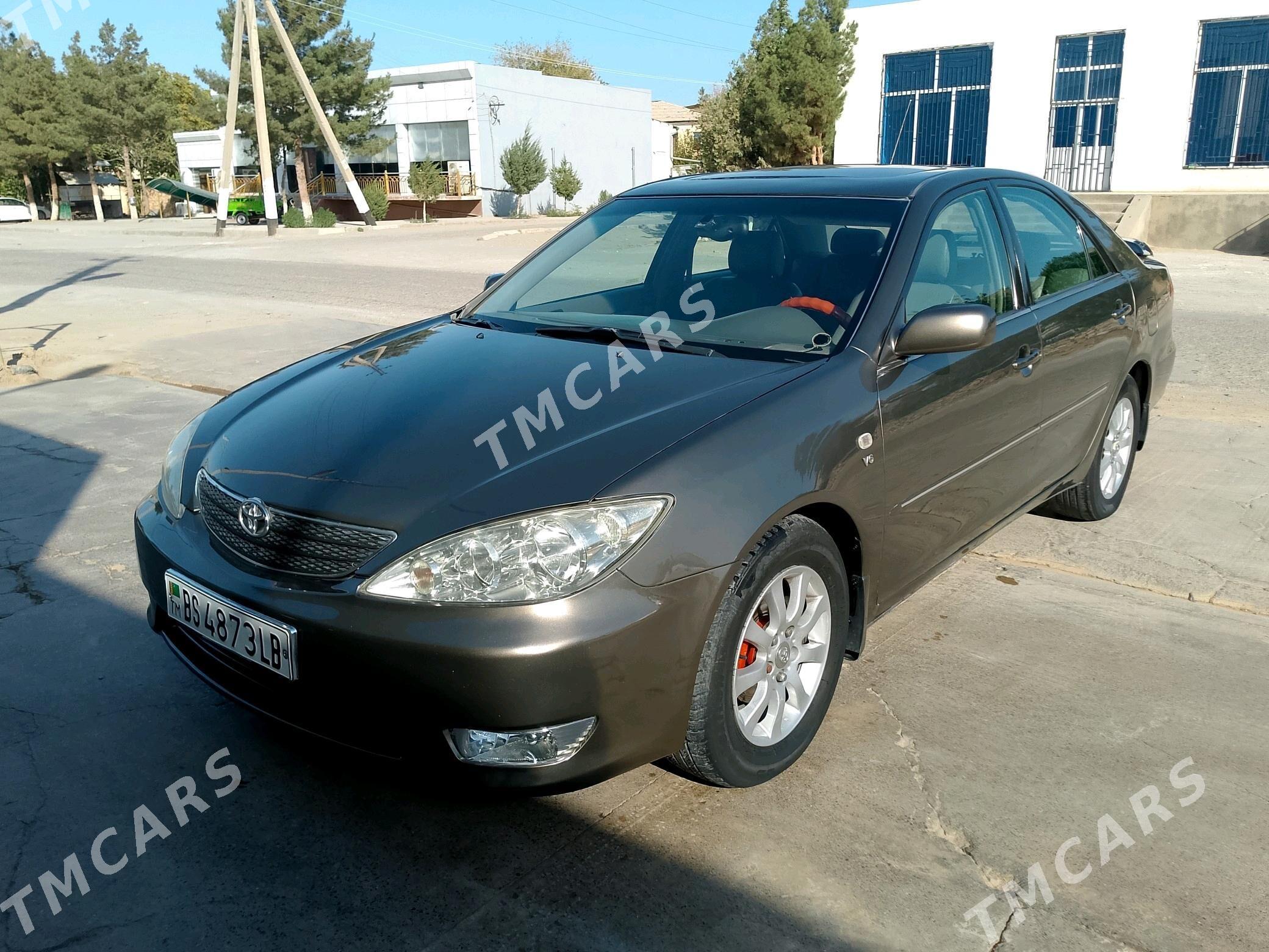 Toyota Camry 2005 - 210 000 TMT - Достлук - img 4