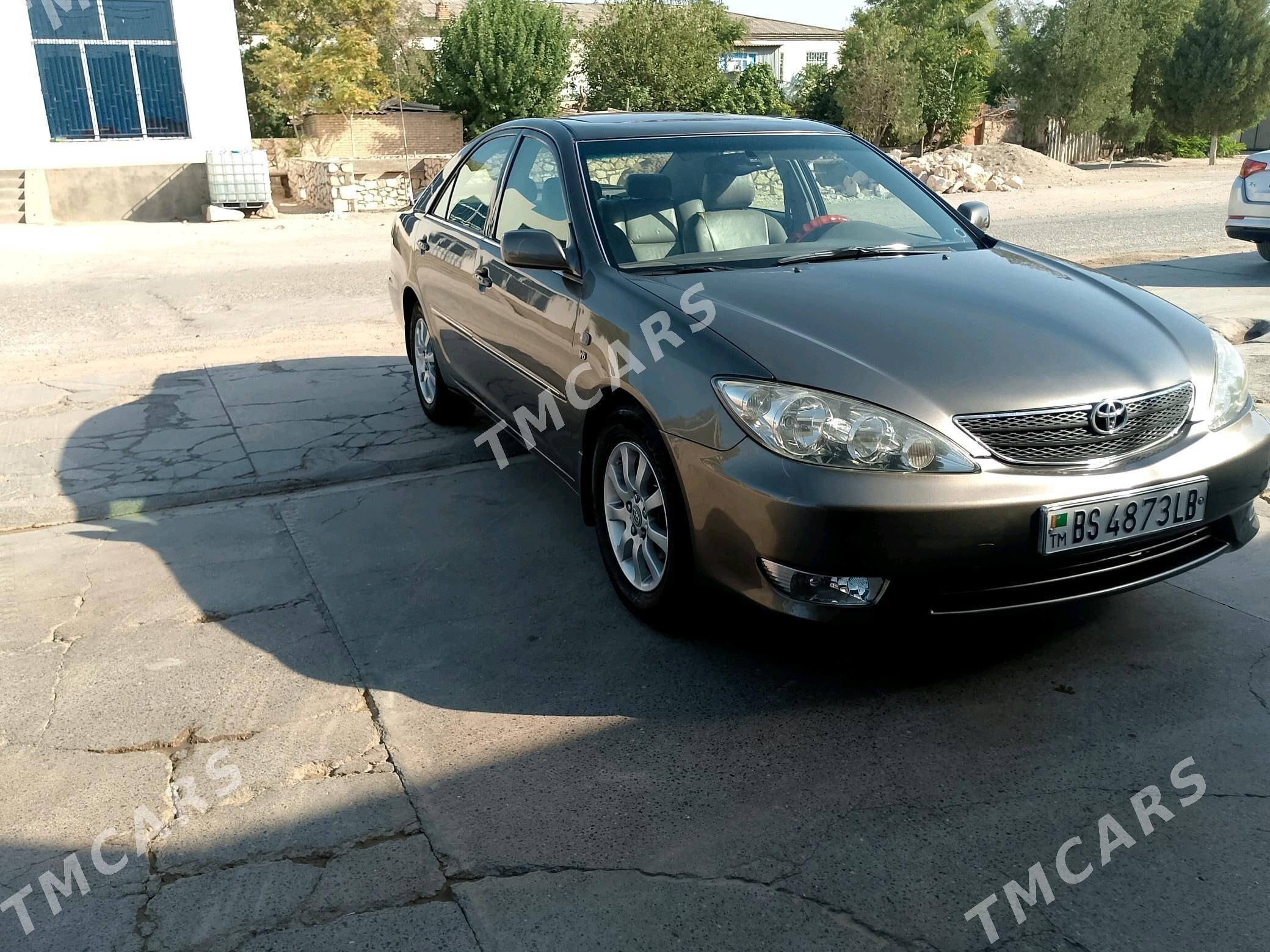 Toyota Camry 2005 - 210 000 TMT - Достлук - img 3