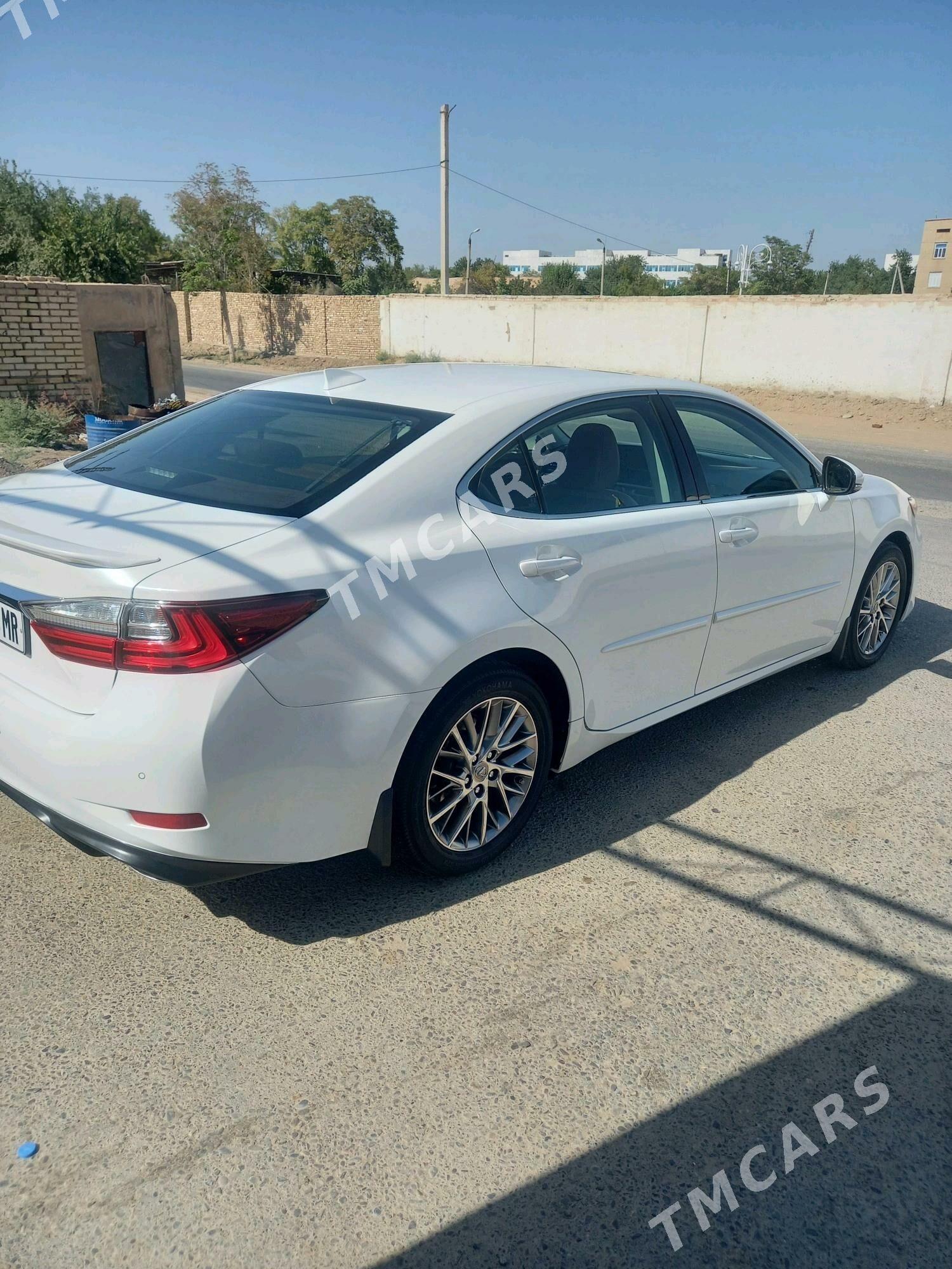 Lexus ES 350 2018 - 360 000 TMT - Мары - img 4