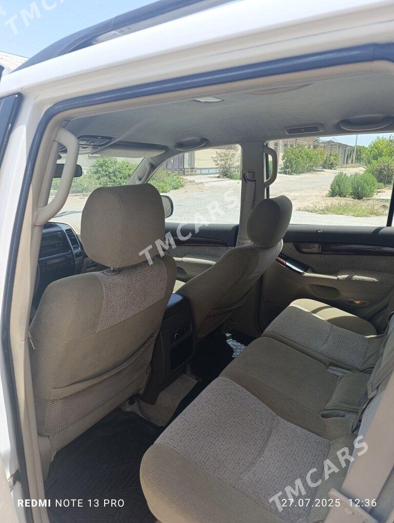 Toyota Land Cruiser Prado 2004 - 280 000 TMT - Дянев - img 2