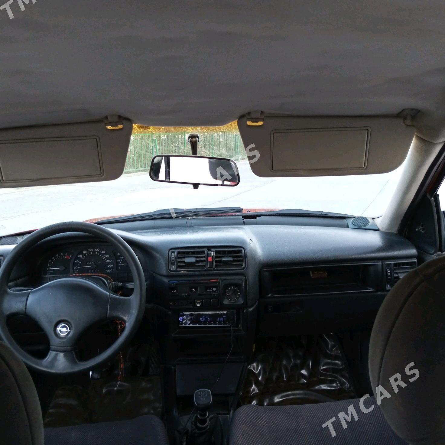 Opel Vectra 1991 - 33 000 TMT - Mary - img 4