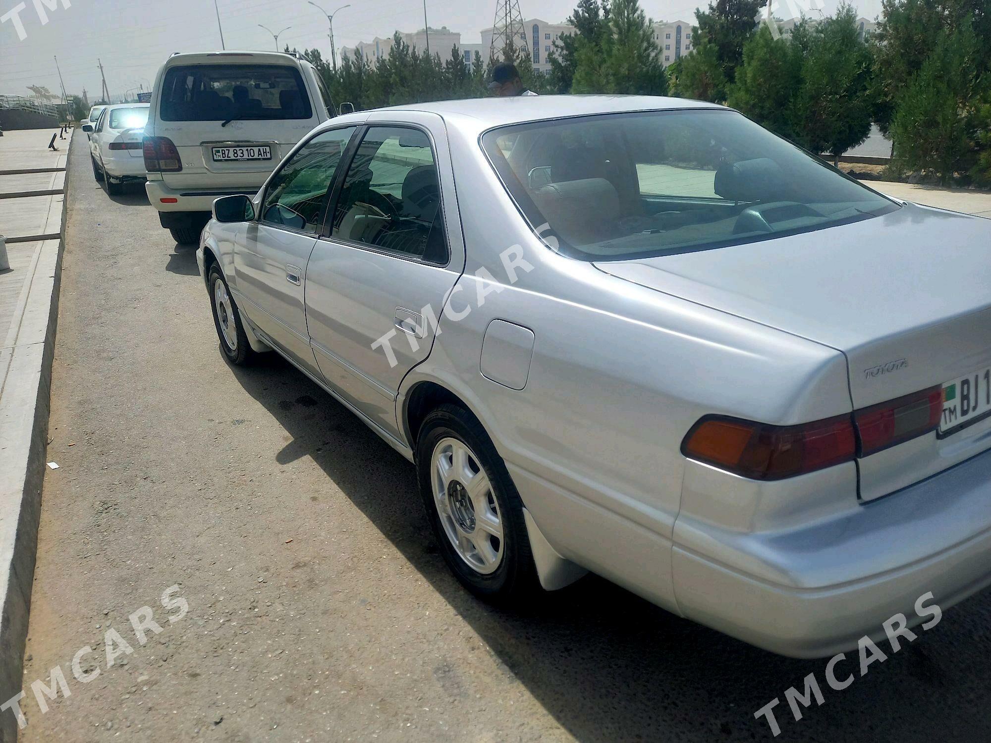 Toyota Camry 1999 - 140 000 TMT - Ak bugdaý etraby - img 4