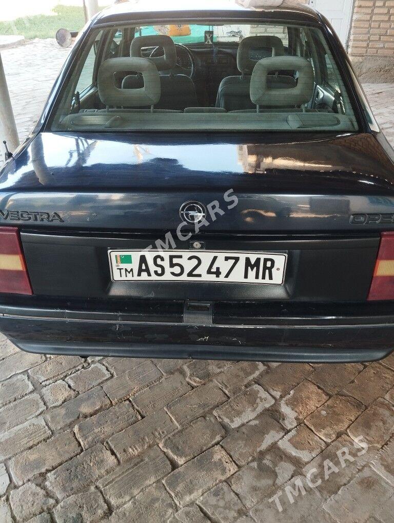 Opel Vectra 1990 - 30 000 TMT - Мары - img 3