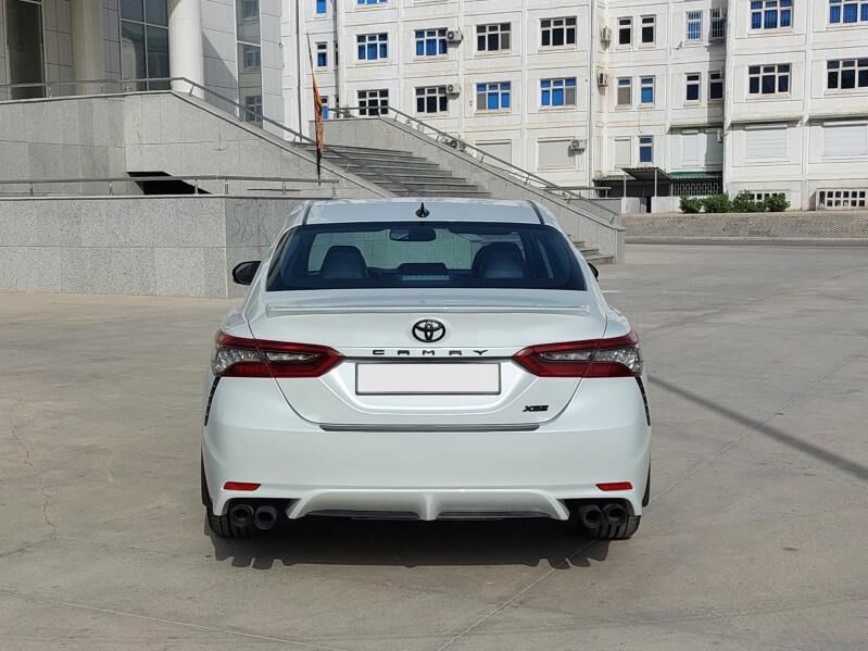 Toyota Camry 2021 - 335 000 TMT - Büzmeýin - img 5