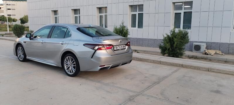 Toyota Camry 2021 - 325 000 TMT - Балканабат - img 3