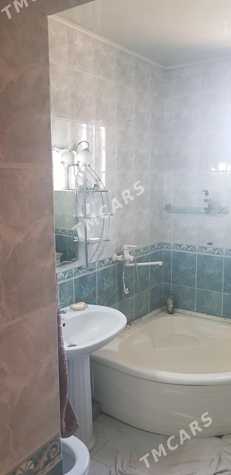 10 МКР 2 КОМ 2 ЭТ 4500 МАНАТ - Aşgabat - img 5