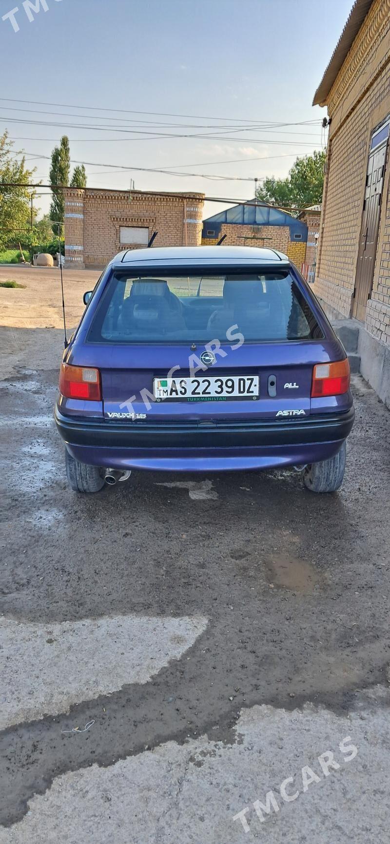 Opel Astra 1993 - 32 000 TMT - Gubadag - img 2
